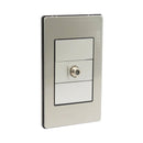 Placa Lucek Metálica módulo TV plata - La nueva eléctrica